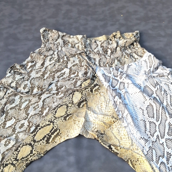 Zara, SET pants and top, viscose, brown animal print, ruffles, size L - Picture 7 of 11